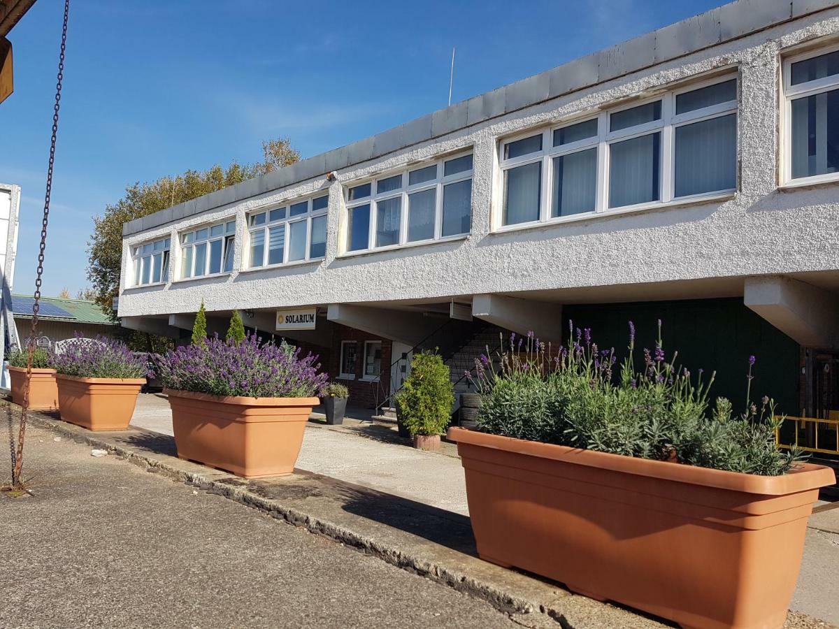 Monteurzimmer Fuchs-Kupke Siebenlehn Exterior foto